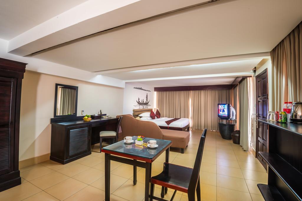 Feeling Home Hotel بنوم بنه المظهر الخارجي الصورة