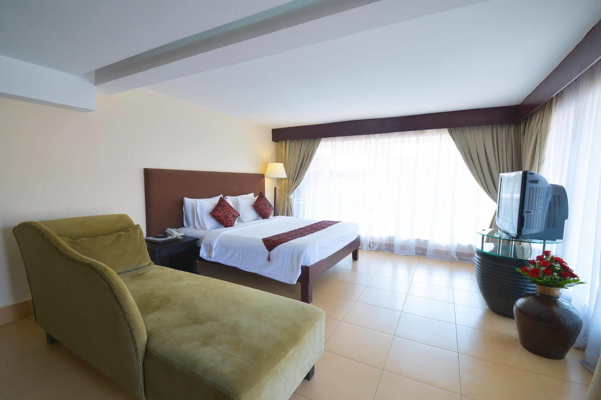 Feeling Home Hotel بنوم بنه المظهر الخارجي الصورة