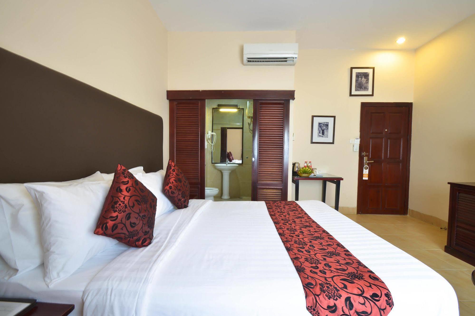 Feeling Home Hotel بنوم بنه المظهر الخارجي الصورة